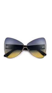 "Butterfly" -Dramatic Oversized Butterfly Silhouette Lightweight Extraordinary Sunglasses